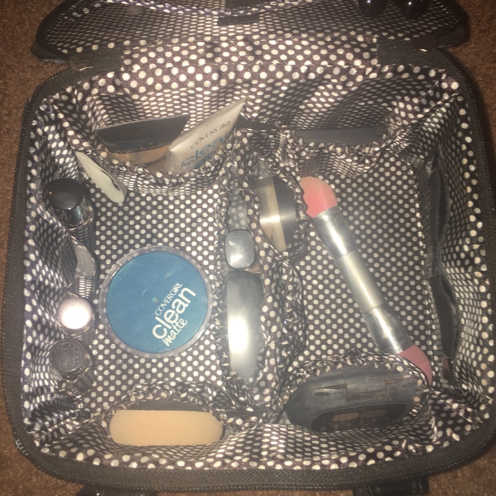 Caboodles makeup carrier
