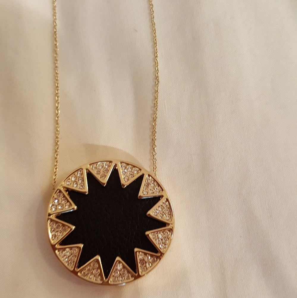 House of Harlow Necklace