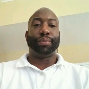 Meet your Posher, Derwin