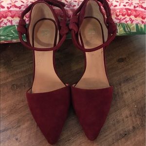 Joes Maroon Heels