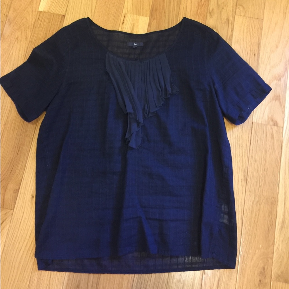 Gap navy shirt