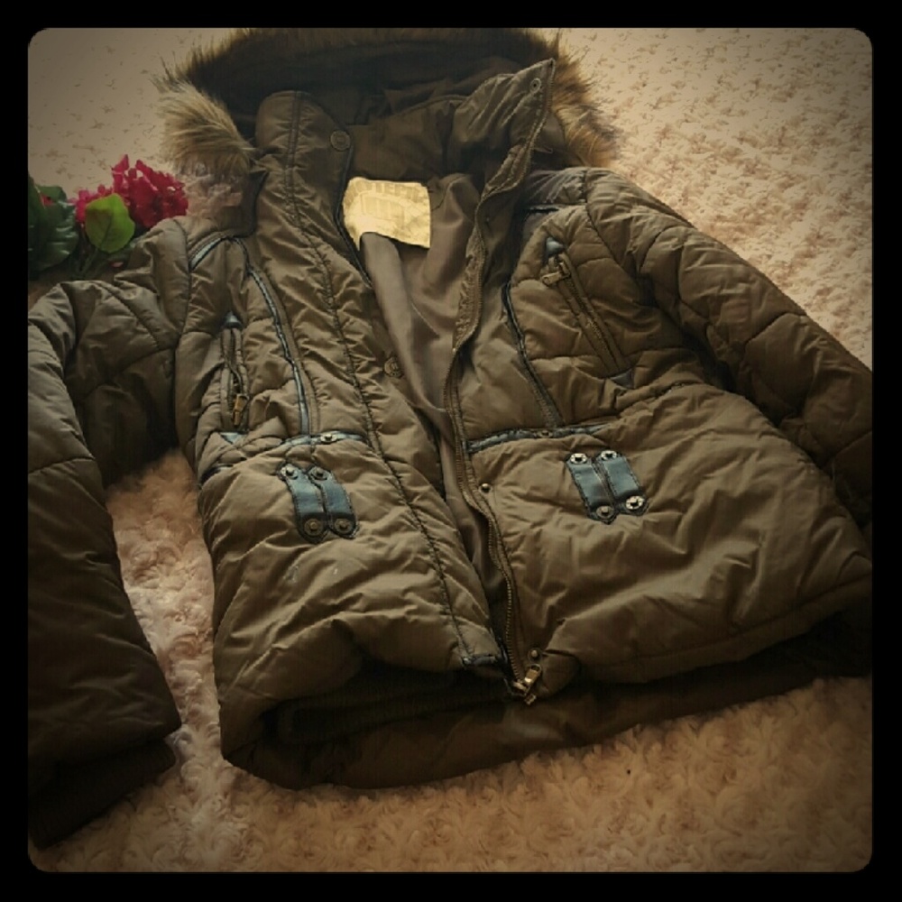 Hooded Fur Weather Warm Jacket