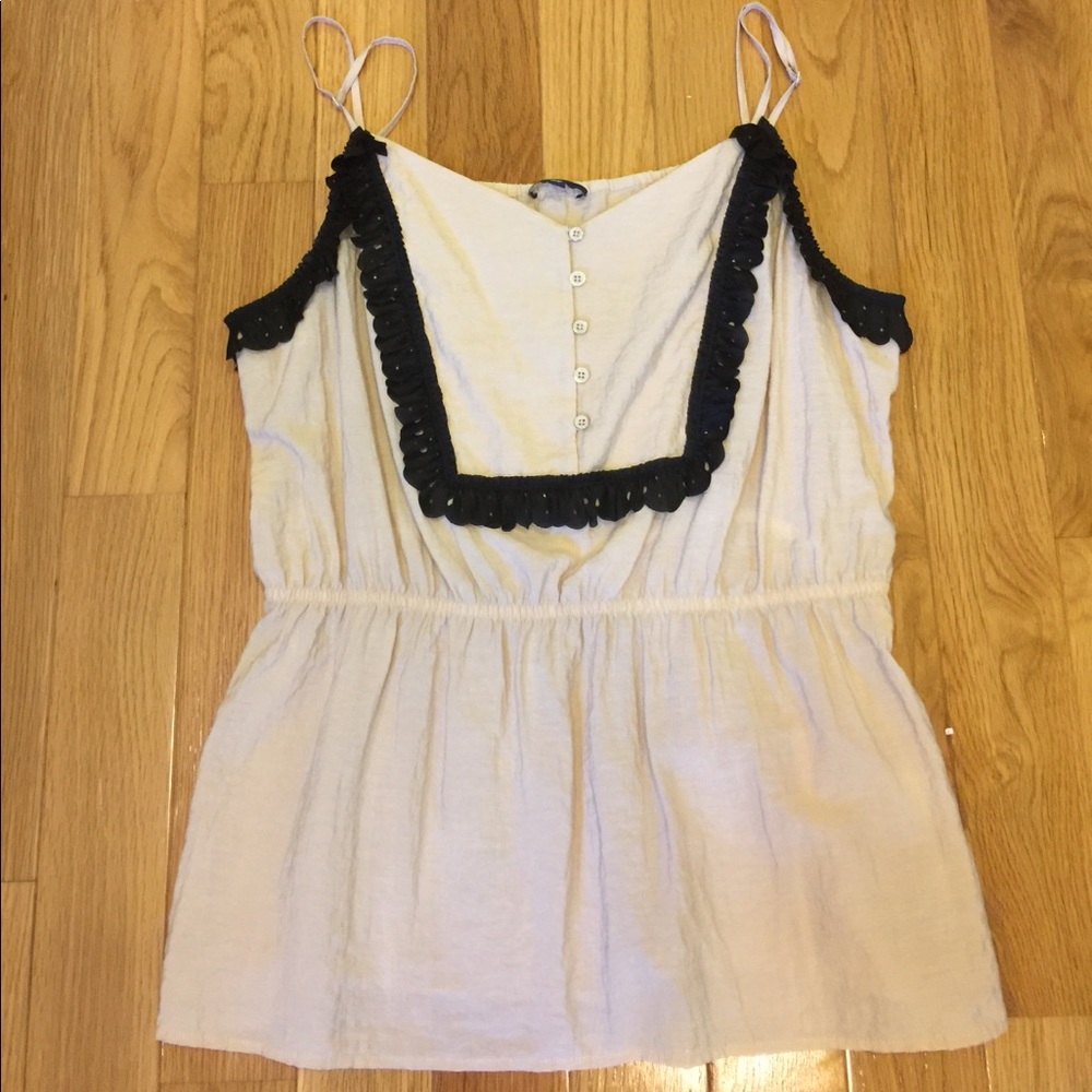 Gap tank