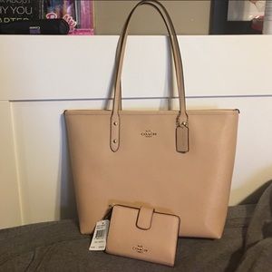 Brand New Coach Tote and matching Wallet
