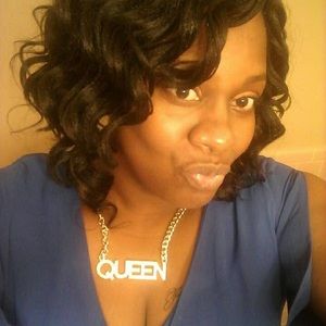 Meet your Posher, Nicole