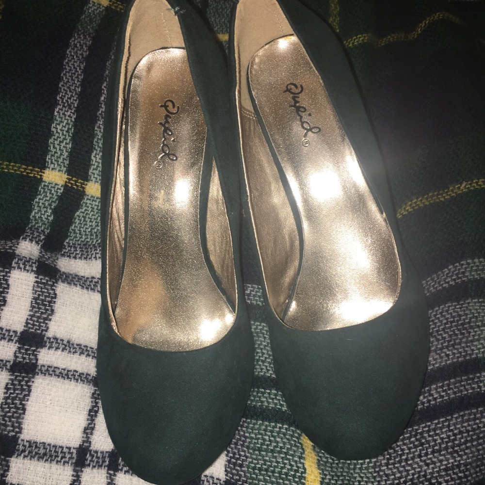 Dark green heels!