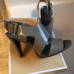 Michael Kors Gray Shoes, beautiful!!!