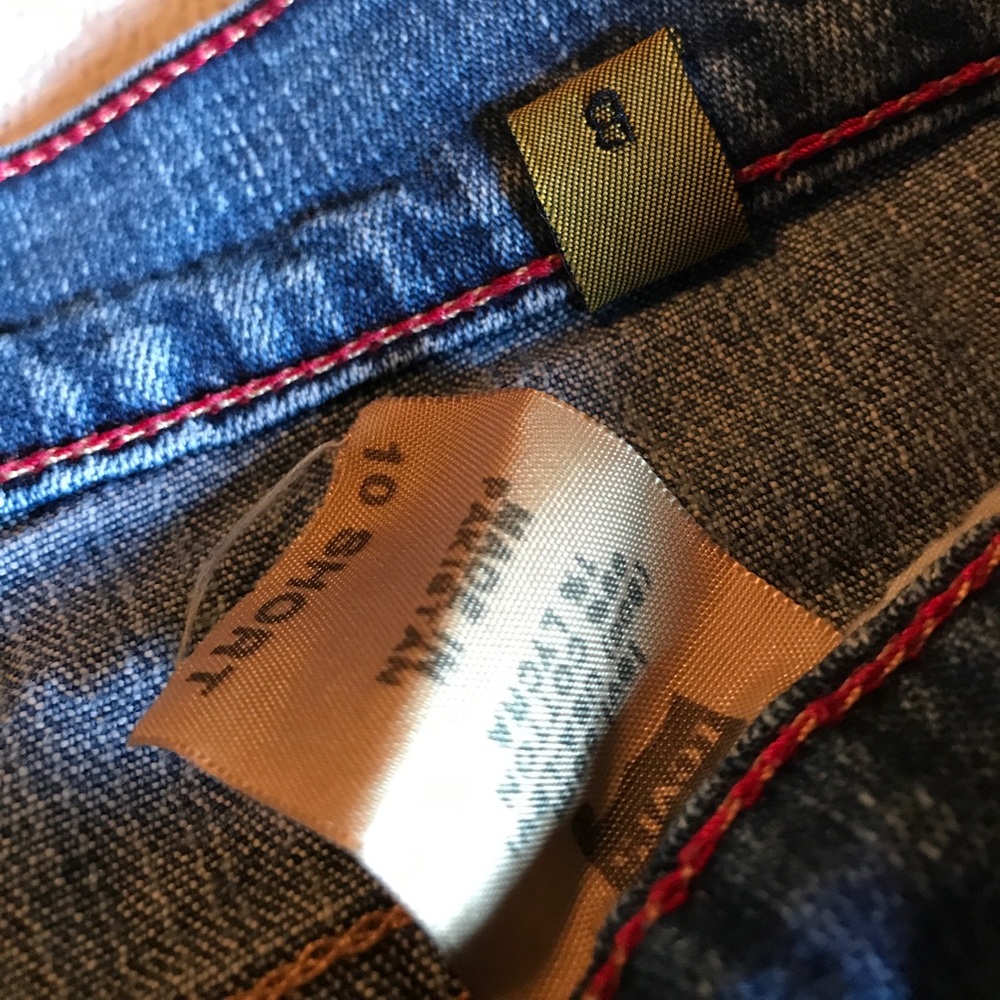 Levi's 550 boot cut size 10s used - Picture 2 of 4