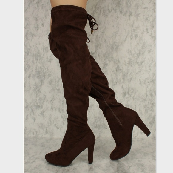 Shoes - Over The Knee Chunky Heel Boots