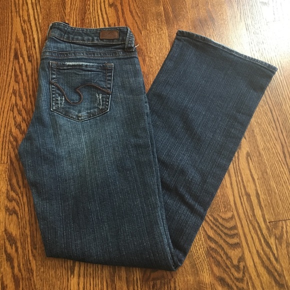 Refuge Flare Jeans - Picture 2 of 2