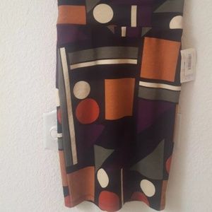 NWT XS lularoe Cassie