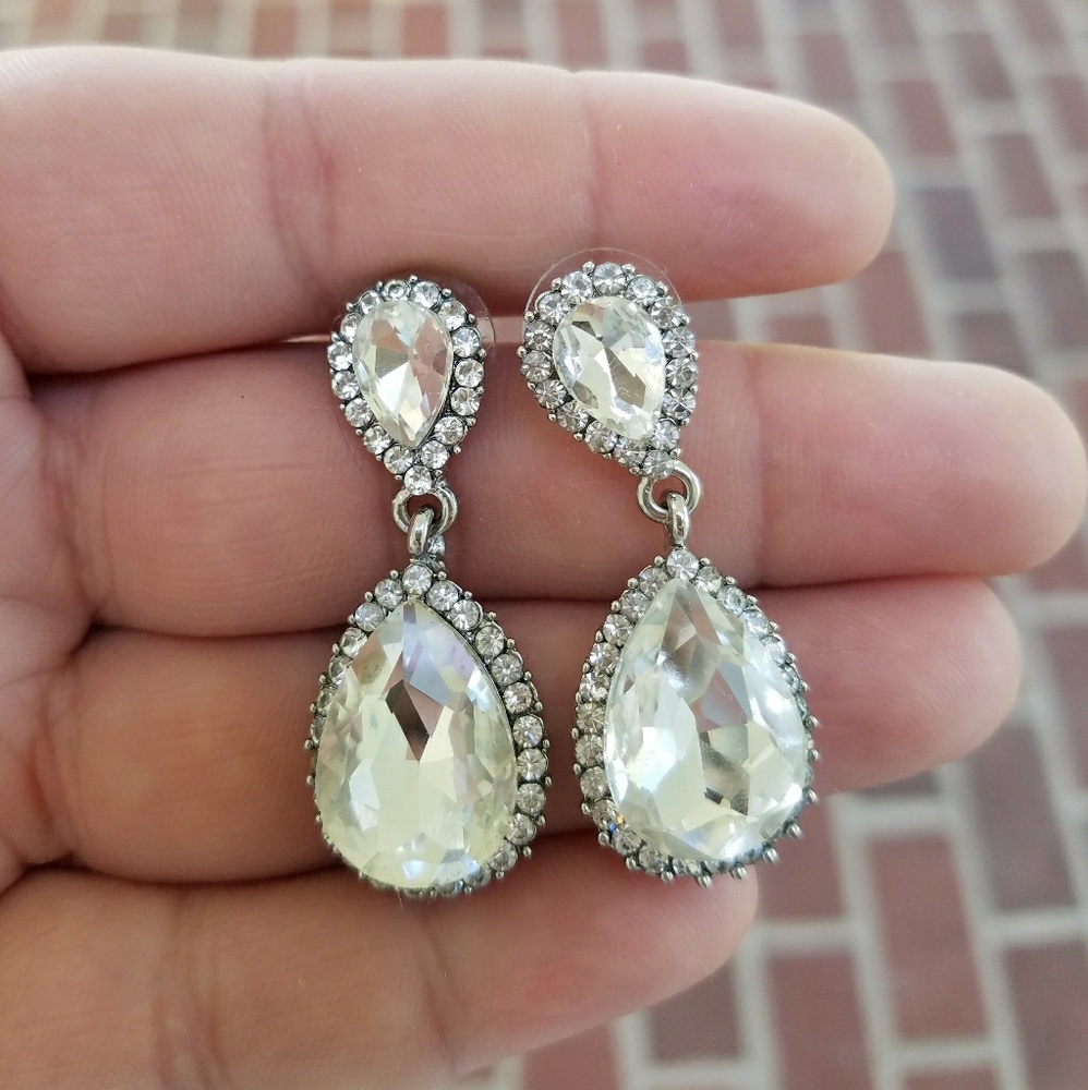 Fashion earrings