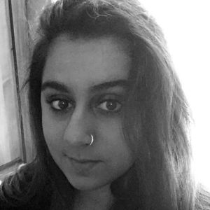 Meet your Posher, Danielle