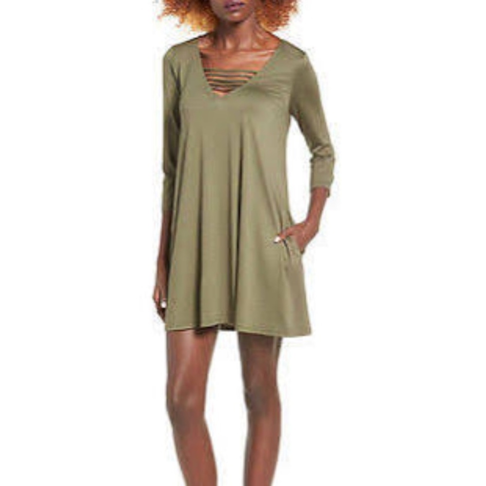 Socialite Strap Front 3/4 Sleeve Serena Dress