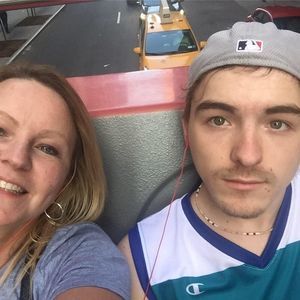 Meet your Posher, Lori