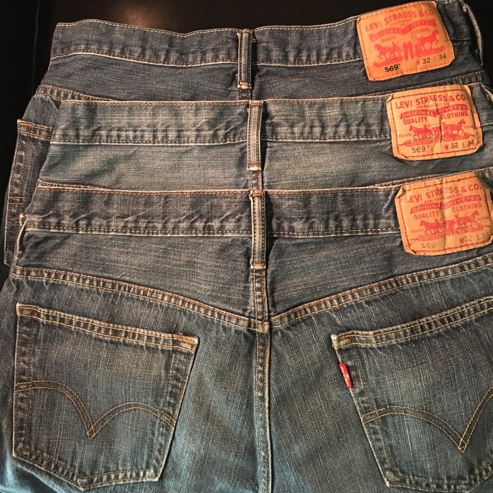 THREE pairs of LEVI men's jeans