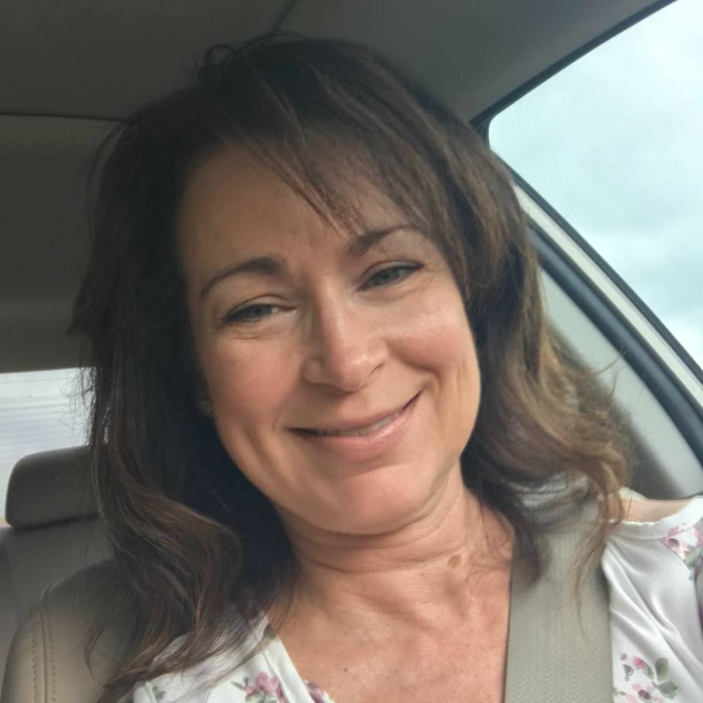 Meet your Posher, Angela