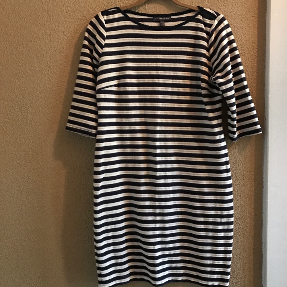 Navy/cream Pea in the Pod maternity dress, medium