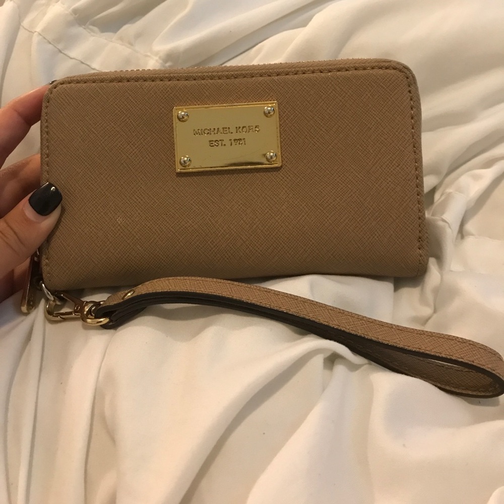 MICHAEL KORS WRISTLET/WALLET