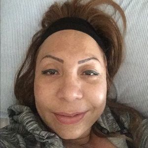 Meet your Posher, Carolina