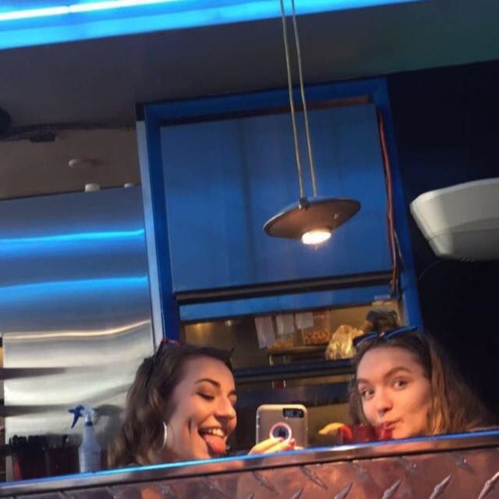 Meet your Posher, Megan