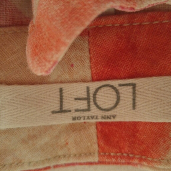 LOFT floral shorts - Picture 2 of 2