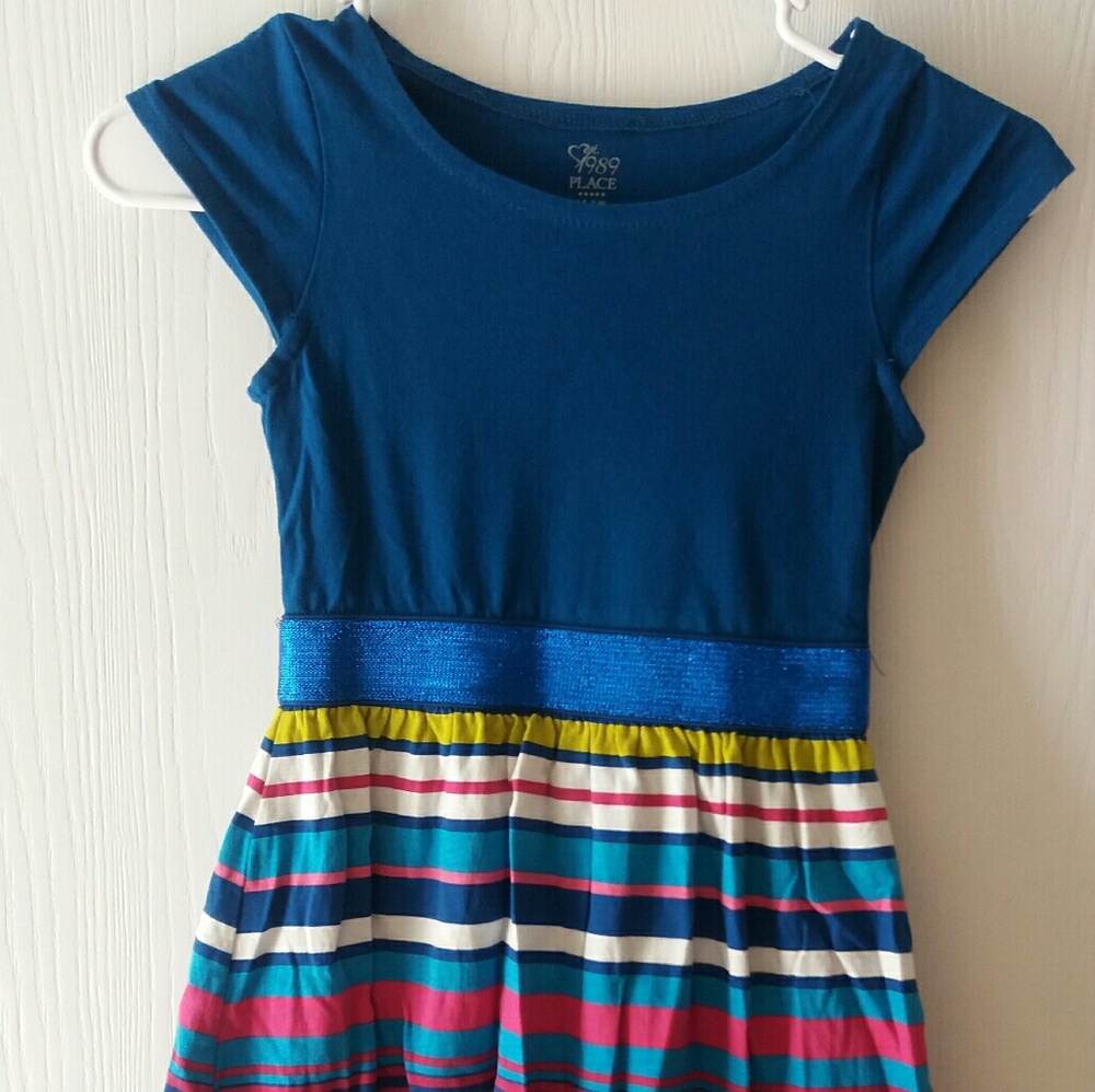 Beautfiul  bright dress