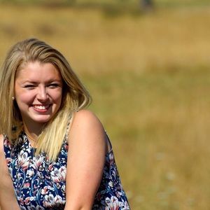 Meet your Posher, Julia