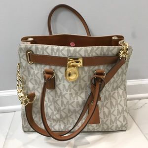Michael Kors handbag NWOT
