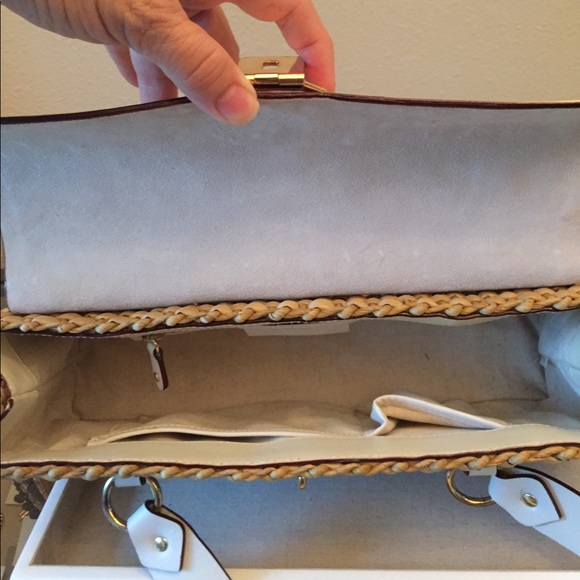 🎉SALE 🎉Michael Santorini east west Straw white - Picture 5 of 6