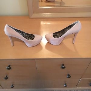 Jessica Simpson Heels