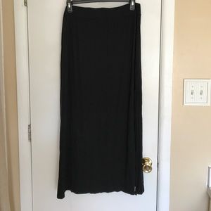 Banana republic black maxi skirt