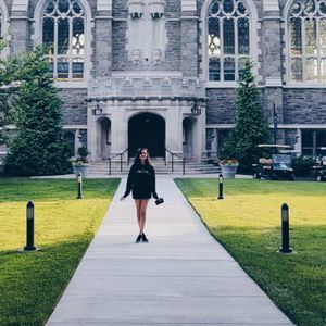 Meet your Posher, Minahil