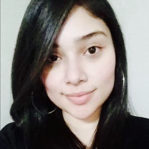 Meet your Posher, Bianca