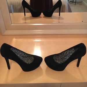 Jessica Simpson suede heels