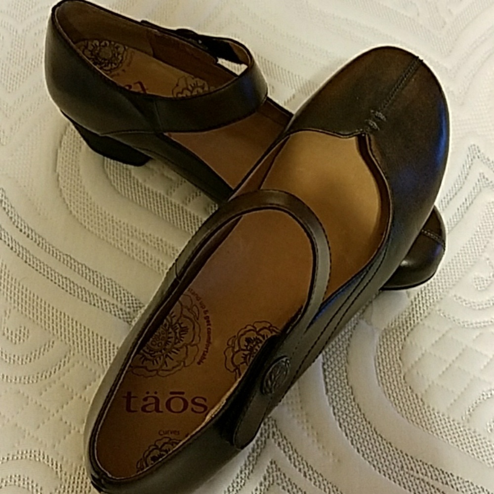 Taos shoes