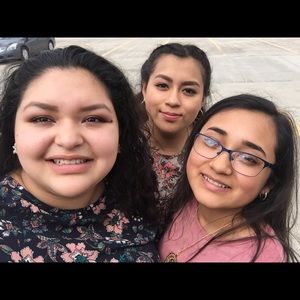 Meet your Posher, Stacy