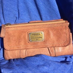 Fossil wallet