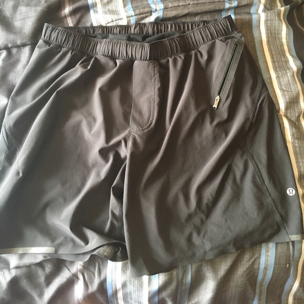 Lululemon 7 inch shorts