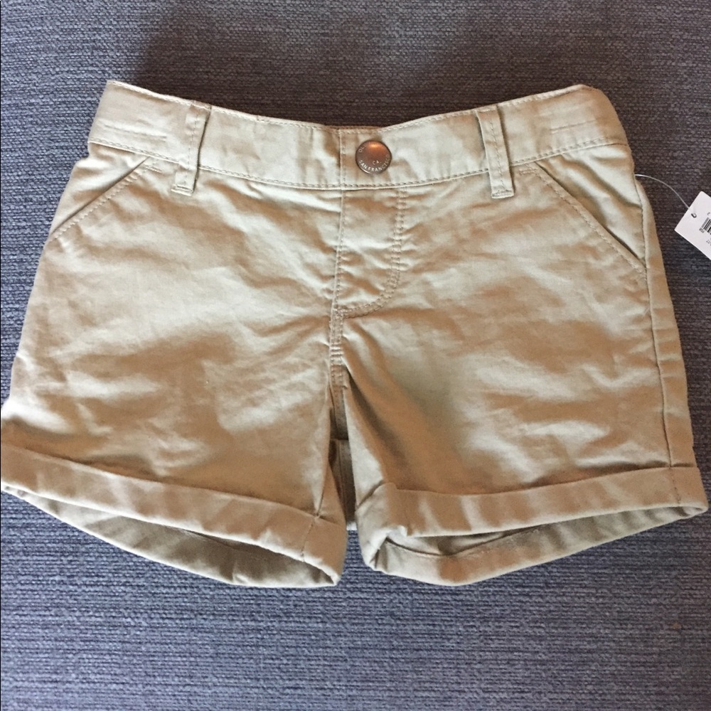 New Toddler Kaki elastic waist shorts