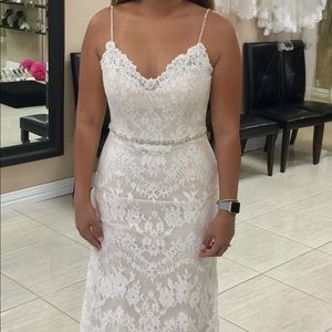 Brand new wedding dress