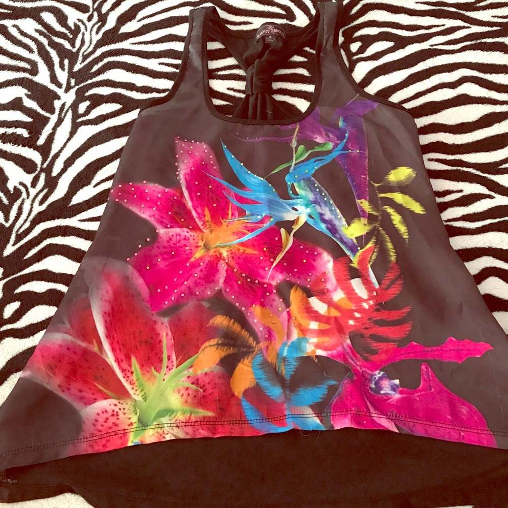 Black floral print tank 🌺Good condition
