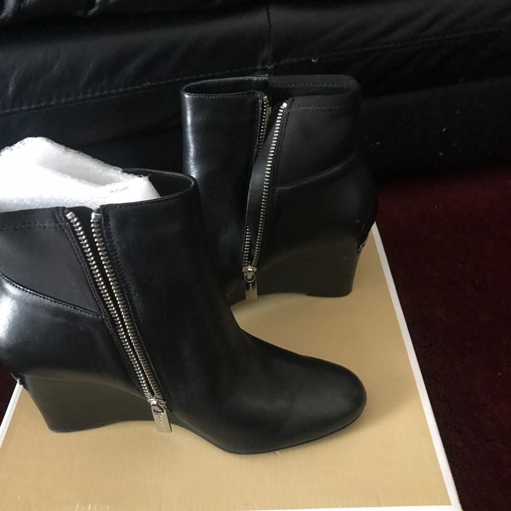 Michael kors Black Booties