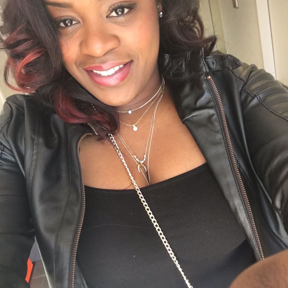 Meet your Posher, Charie