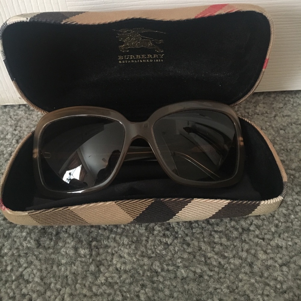Burberry Sonnenbrille Sunglasses