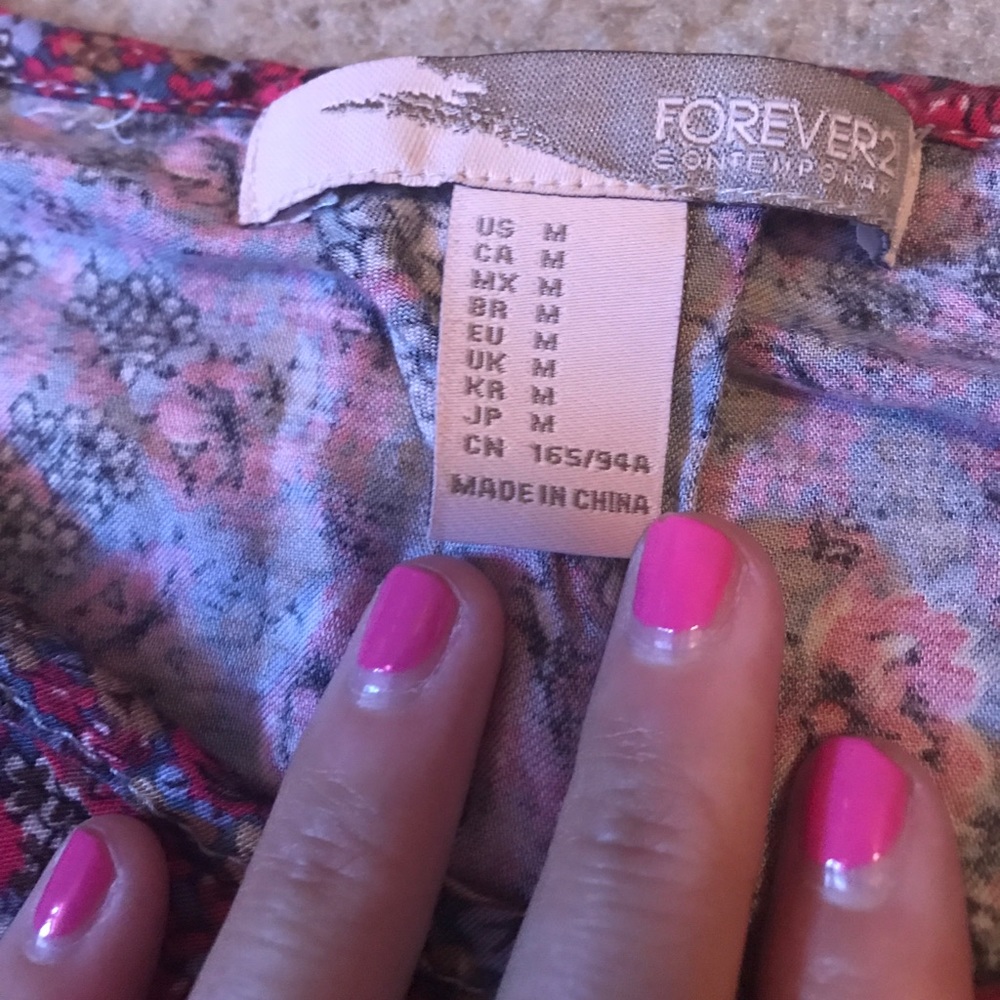 Blouse - Picture 2 of 3
