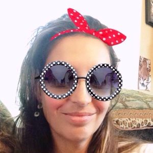 Meet your Posher, Julie