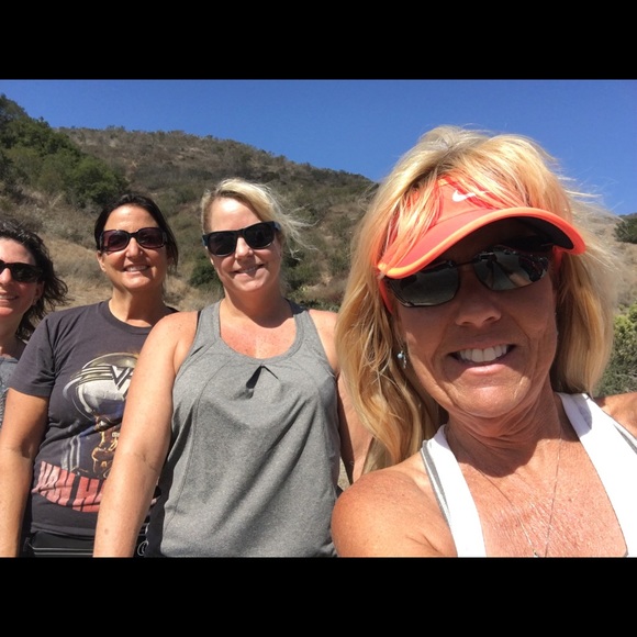 Meet your Posher, Amy - Picture 1 of 1