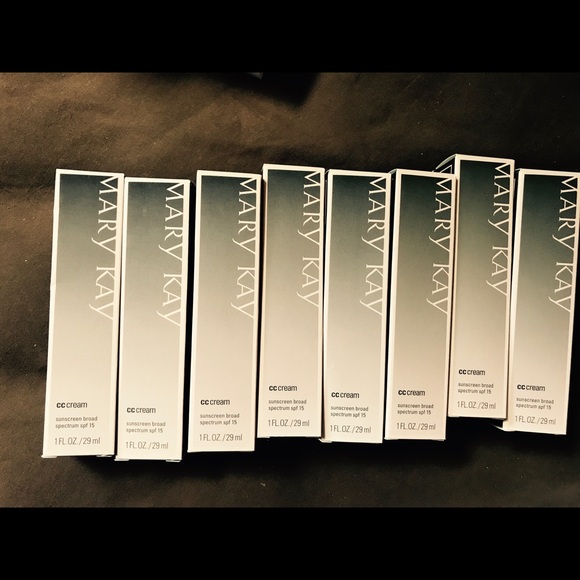 Mary Kay CC Cream - Picture 1 of 1