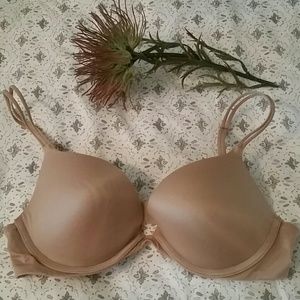 Victoria Secret push-up bra